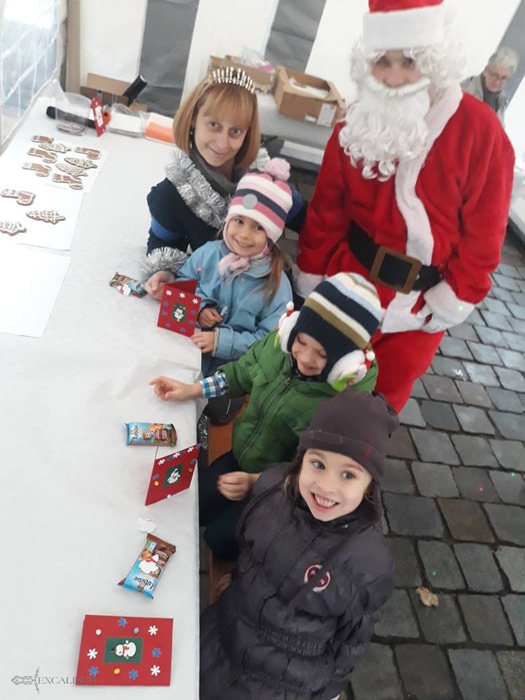 Warsztaty z Mikołajem podczas Jarmarku Bożonarodzeniowego w opolskim Rynku